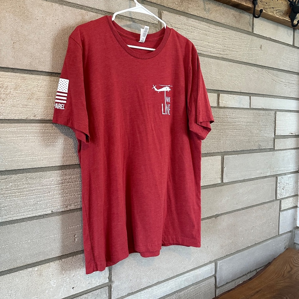 Red Nine Line T-shirt - Picture 2 of 4